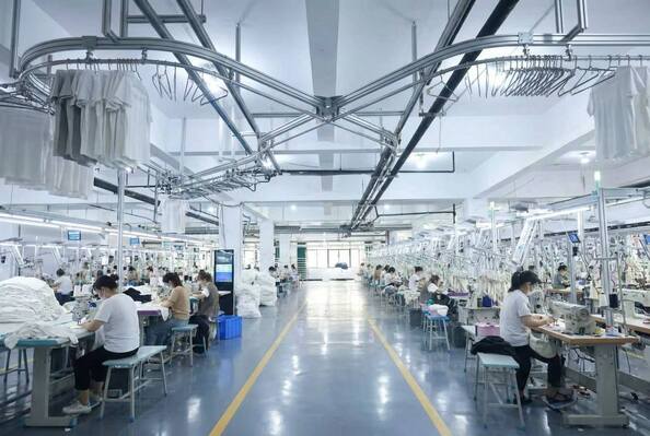 Guangzhou Odin Apparel Co., Ltd.， خط تولید سازنده