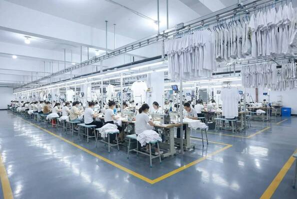 Guangzhou Odin Apparel Co., Ltd.， خط تولید سازنده