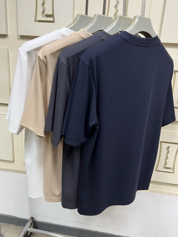 چاپ مینیمالیستی تی شرت کوتاه آستین برای مردان، رنگ جامد پایه تی شرت مرد