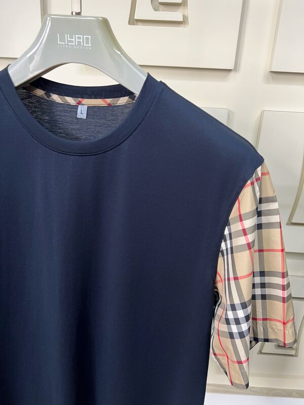 تی‌شرت‌های مد مردانه با آستین‌های چهارخانه نمادین، یقه گرد، فیت معمولی، پنبه با کیفیت بالا